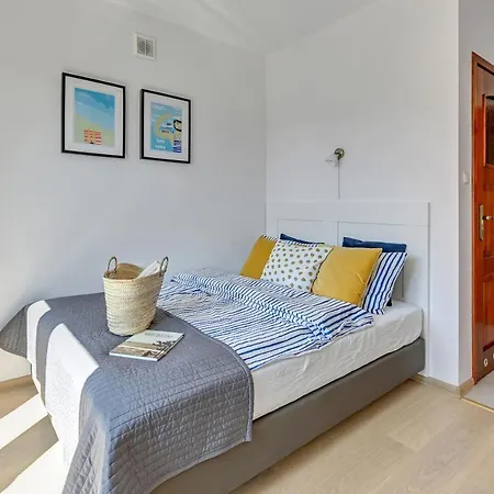 منزل للإقامة Cyprys Z Mini Aneksami Kuchennymi