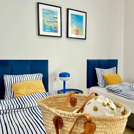 منزل للإقامة Cyprys Z Mini Aneksami Kuchennymi