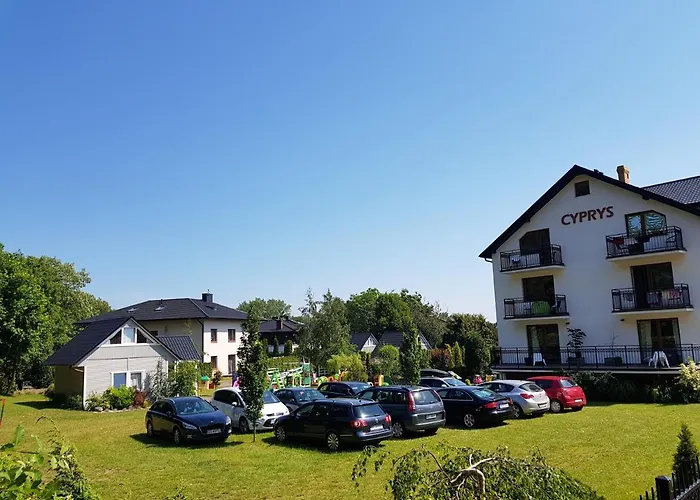 Cyprys Z Mini Aneksami Kuchennymi Władysławowo