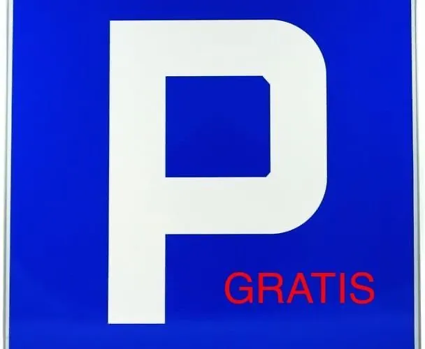 Cyprys Z Mini Aneksami Kuchennymi